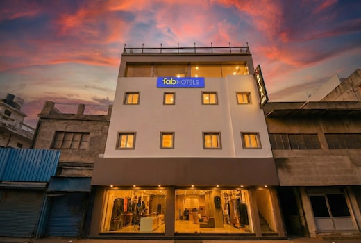 FabHotel Grand Shiva