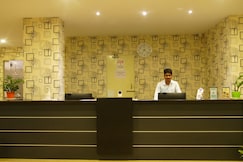 Hotel D Dev, Guntur