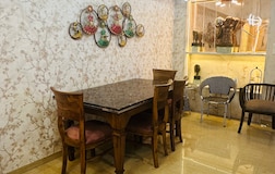 Dining Area 1