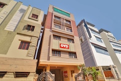 Hotel O R Square, Hyderabad