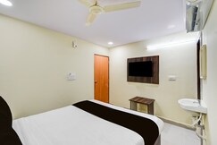 Hotel  O R Square NARSINGI, Hyderabad