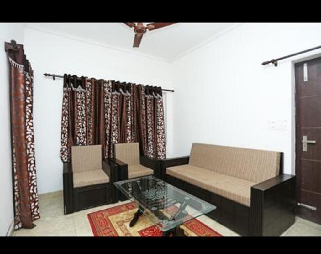 Nainigreen valley kainchidham luxurious homestay - Tap to explore photos