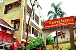 Hotel Sunshine, Pandharkawada