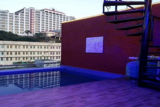 Villa Hollywood Mumbai Price Address Reviews
