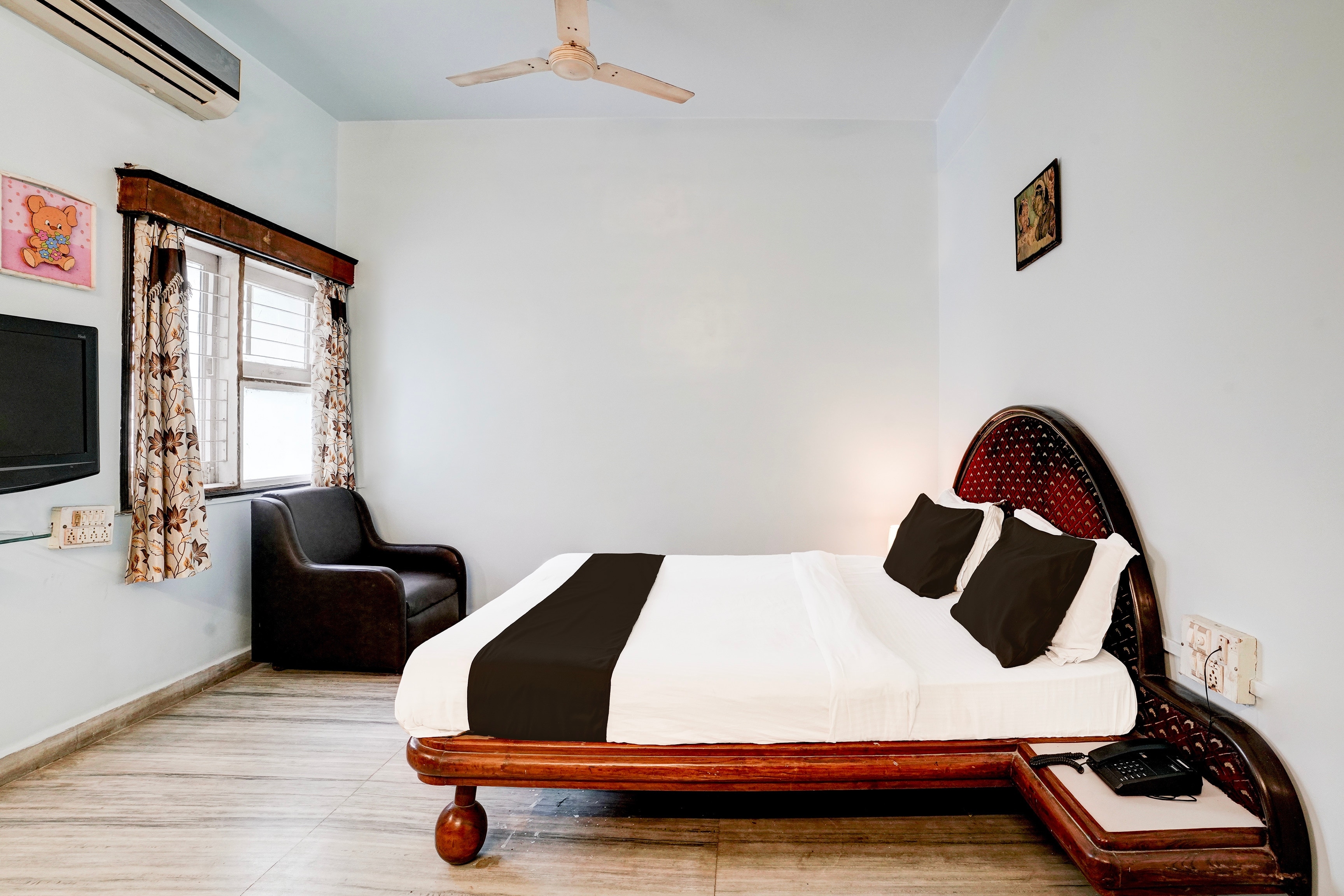 Hotel O Padampura Near Railway Station - Tap to explore photos