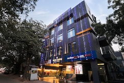 Hotel Bluestone (Nehru Place) by The Cosy Hotels, Delhi