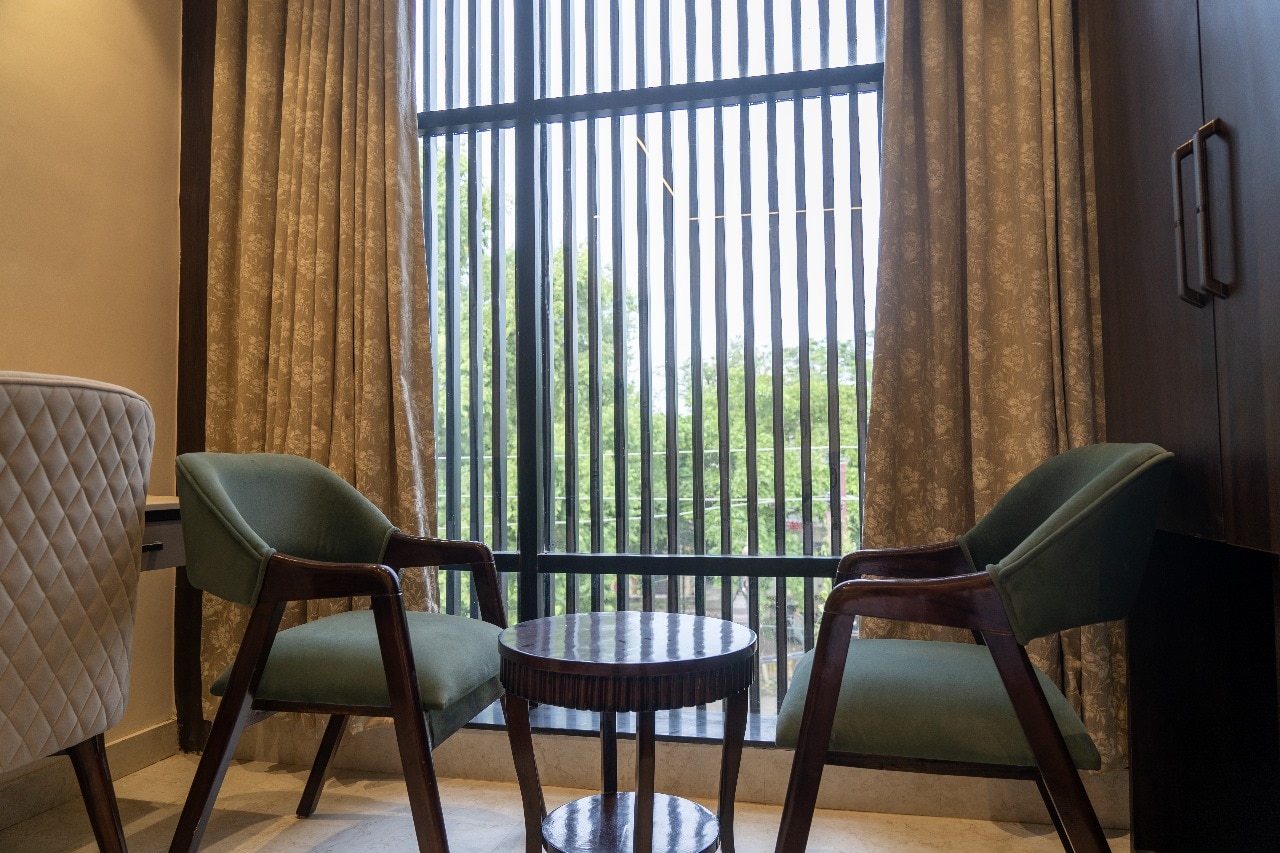 Hotel Anant Inn - Tap to explore photos
