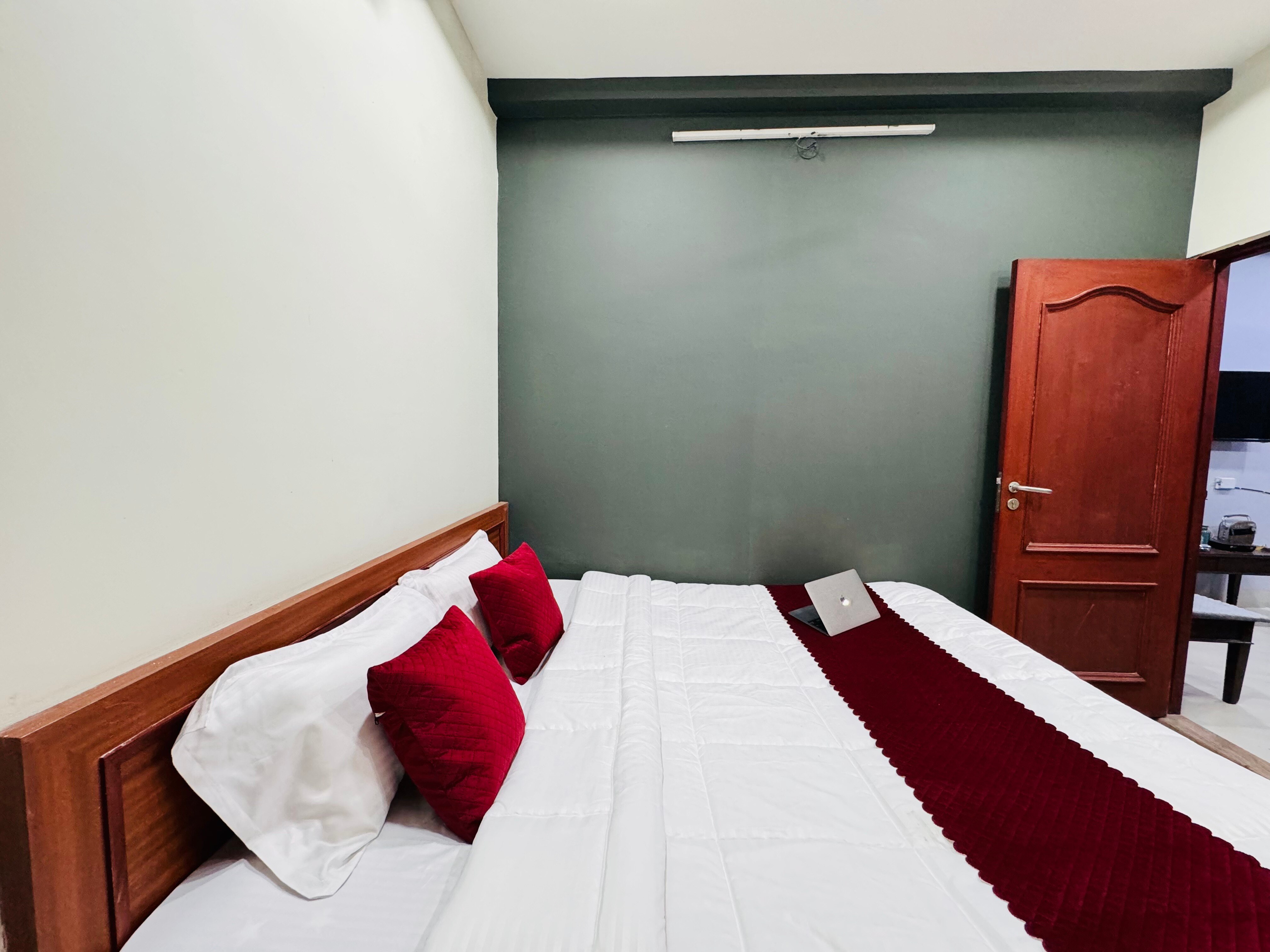Home Escape 2BHK Apartment Near Brilliant Convention Centre - Tap to explore photos