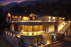 ama Stays and Trails Whispering Pines , Bhimtal, Bhimtal