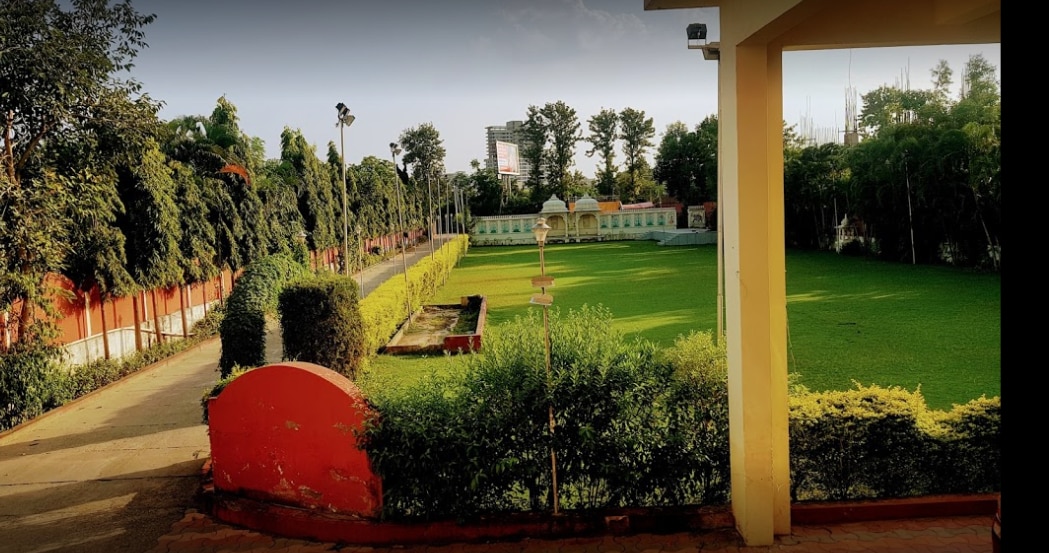 Hotel Ashwin Vatika - Tap to explore photos