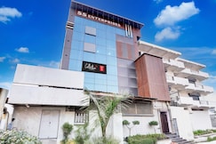 Super Collection O Hotel Star Inn Near By Hindon Airforce Mohan Nagar Ghaziabad, Ghaziabad