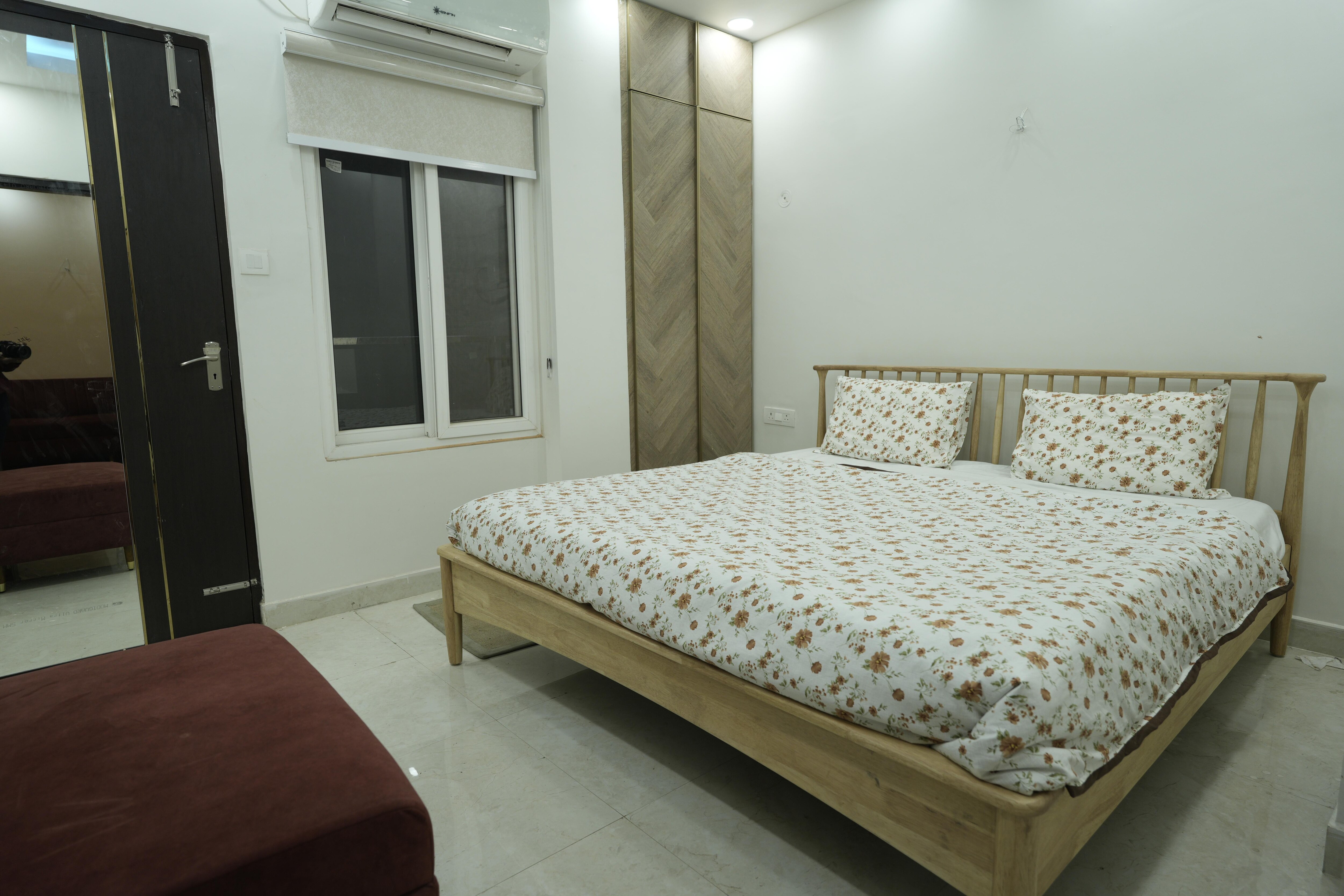 Lalit Villa Luxury Apartment - Tap to explore photos