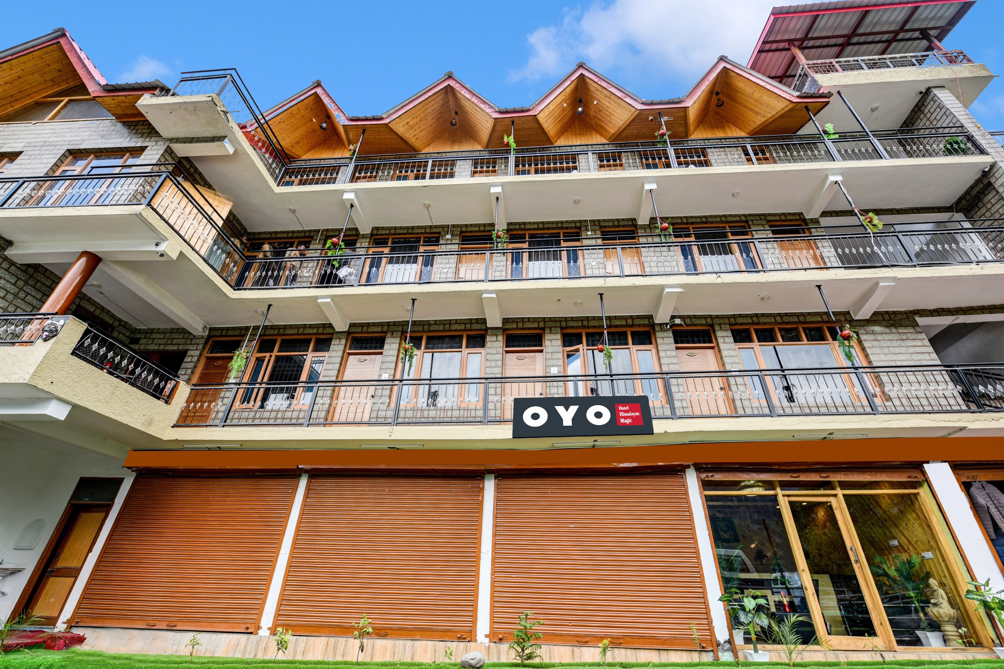 Hotel O Himalayan Magic - Tap to explore photos