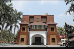 Hotel Central Fort, Muvattupuzha