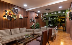 Comet Living Room