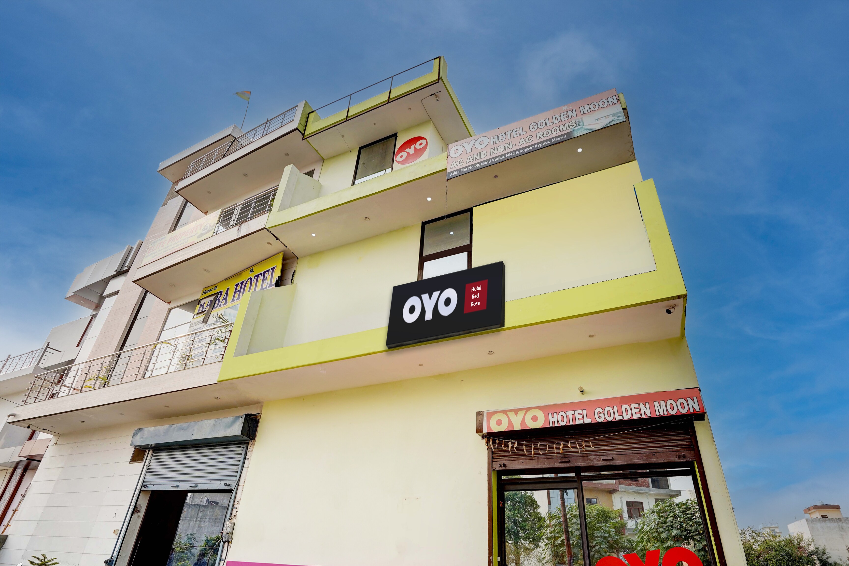 Hotel O New Golden Moon - Tap to explore photos