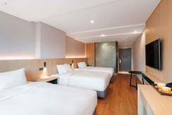 ibis Styles Ambassador Jeonju City Centre, Jeonju