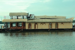 Premium Houseboat, Alleppey