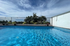 Sreepathi Mayoogha with Roof-top Swimming Pool, Guruvayur