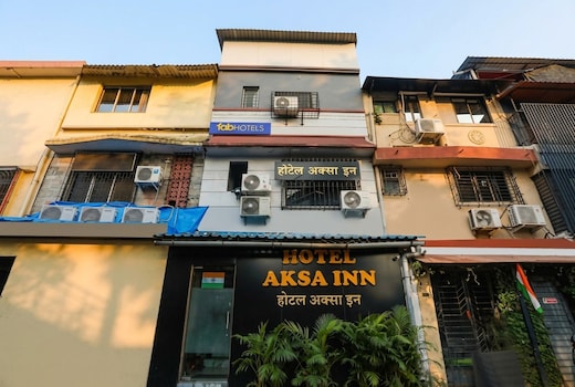 Via Aksa Inn