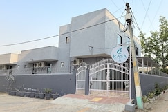 Rasa Boutique Stay, Greater Noida