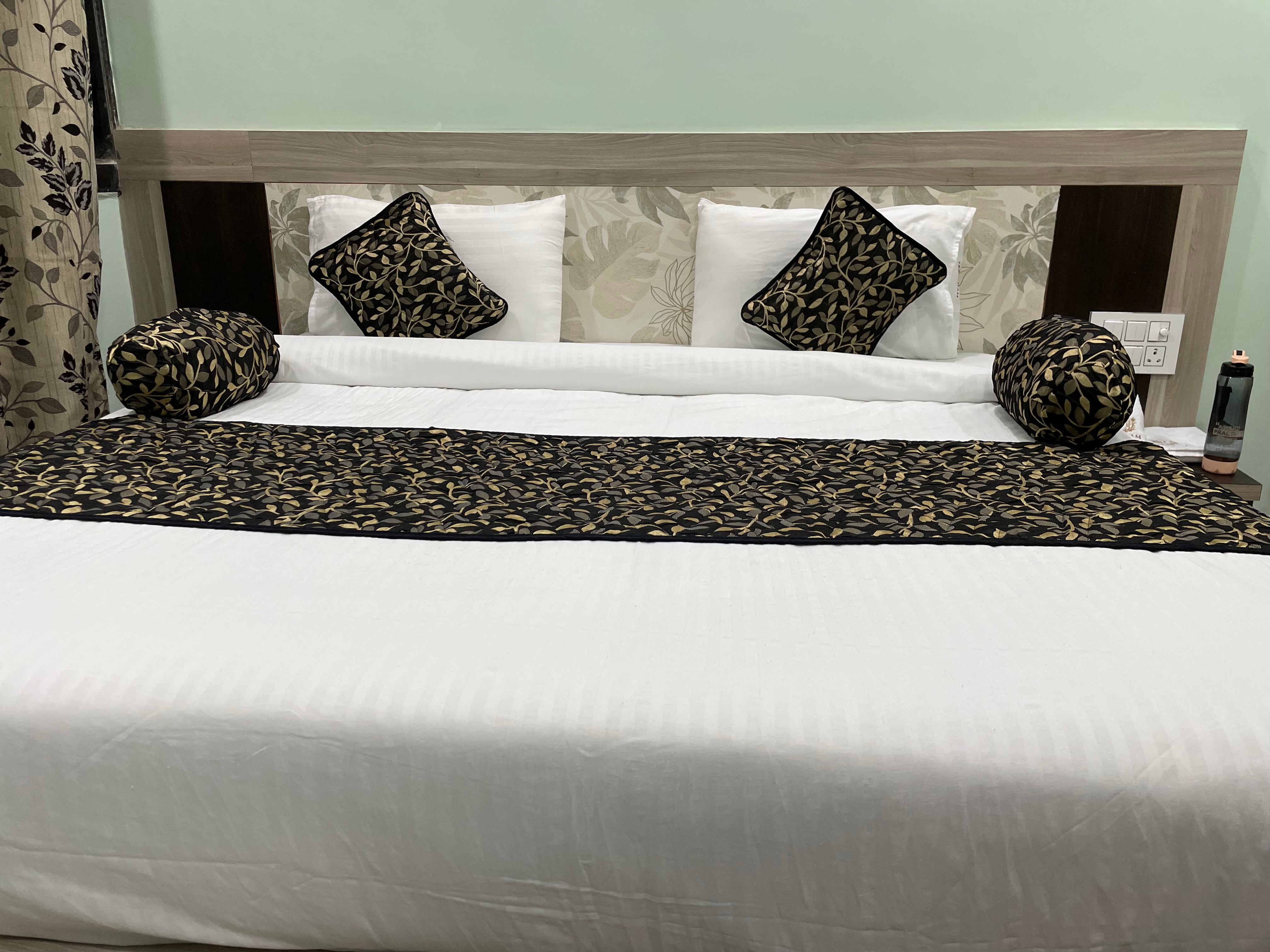 Hotel Teertham - Tap to explore photos