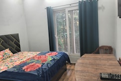Jungle view Home Stay in Dehradun near airport, Dehradun