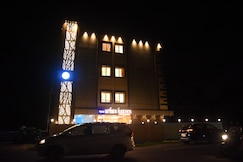 HOTEL URBAN HEAVEN ROOMS  AND RESTAURANT, Rangat