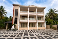 Tidal Crest Seaside Getaway, Kundapur