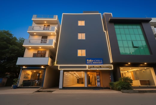 FabHotel Royal Reena Residency