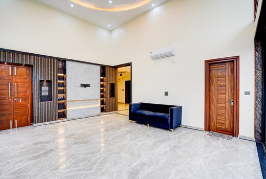 Hotel O DEVOM INN