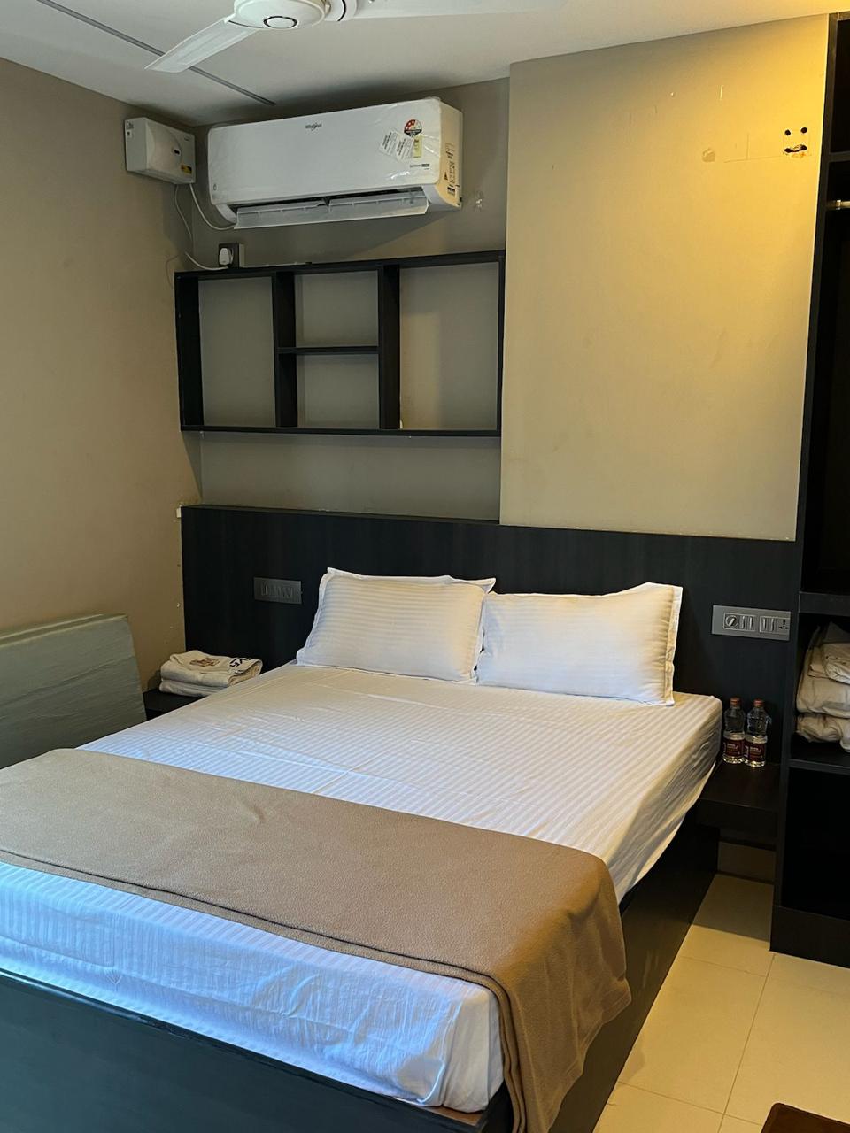 Damda Boutique Hotel - Tap to explore photos