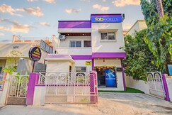 FabHotel Aundh Homtel, Pune