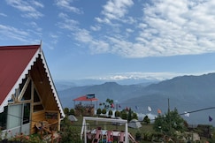 Himalayan Heights, Lava