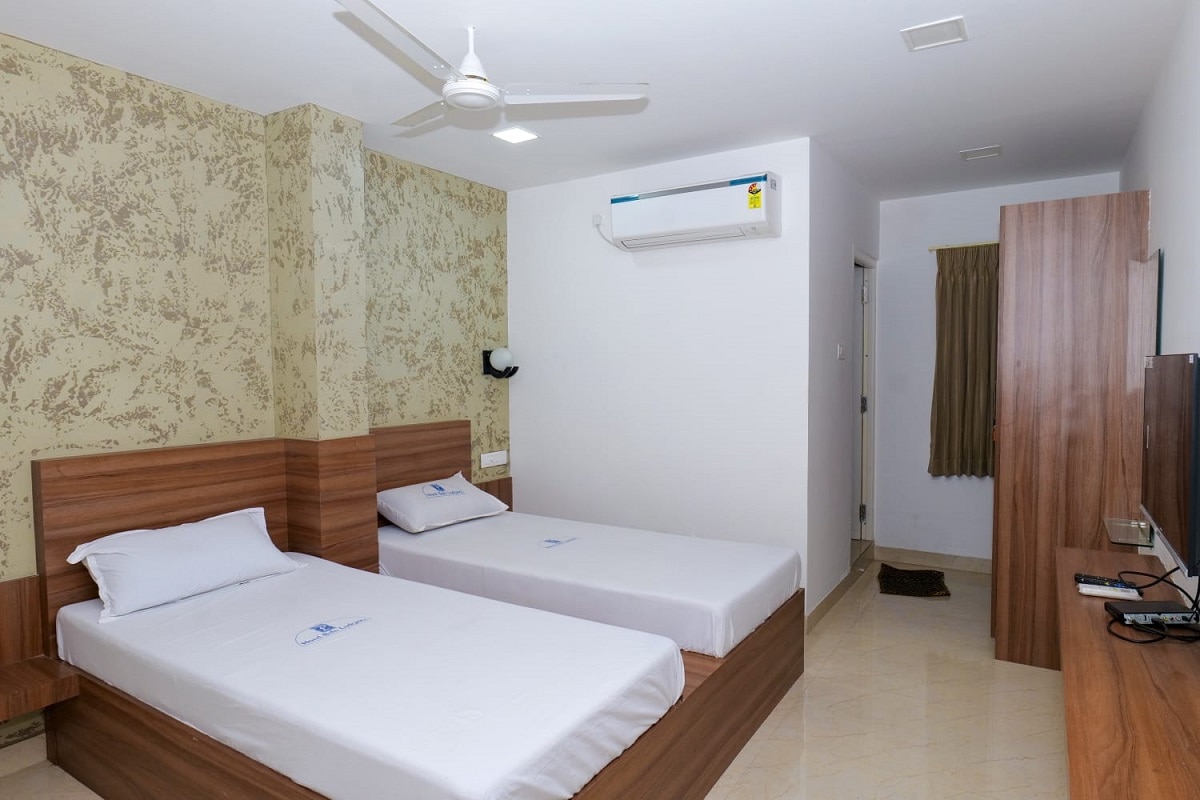 Balu lodging - Tap to explore photos
