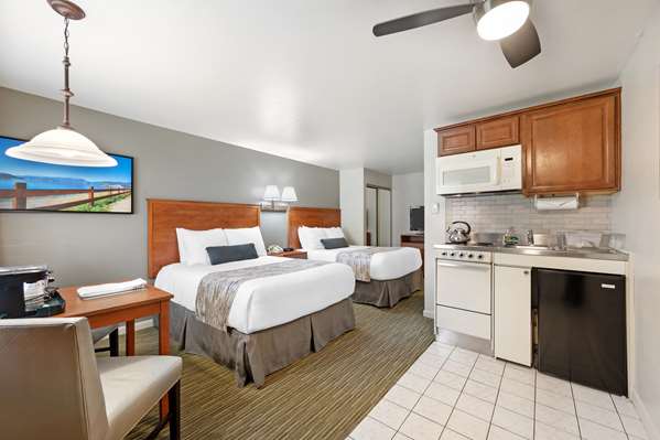 Best Western Ptarmigan Lodge - Tap to explore photos