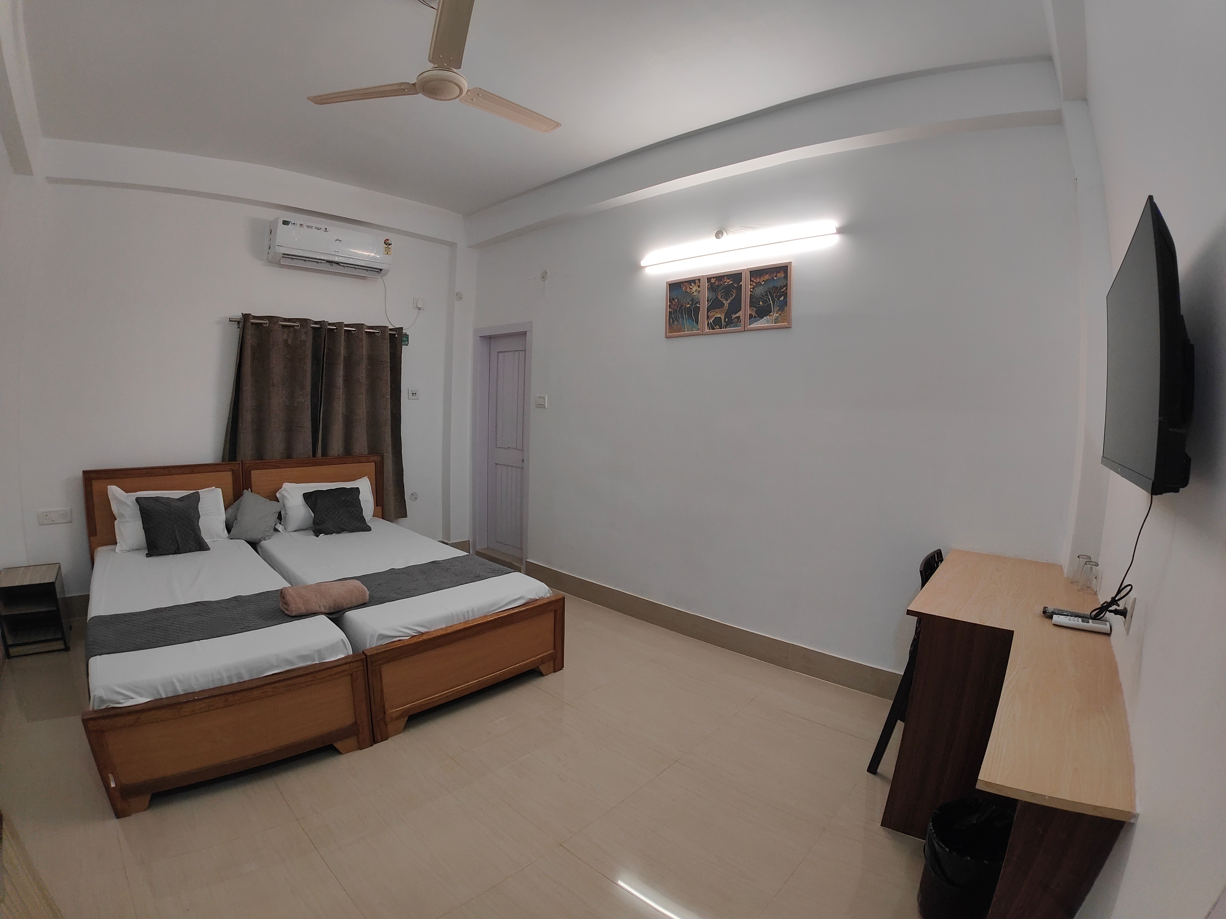 LOKTAK RESIDENCY - Tap to explore photos