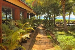 Samindar Beach House, Bavda