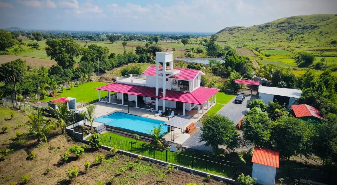 Queen N Berries Villa 3BHK with Pvt Pool 1