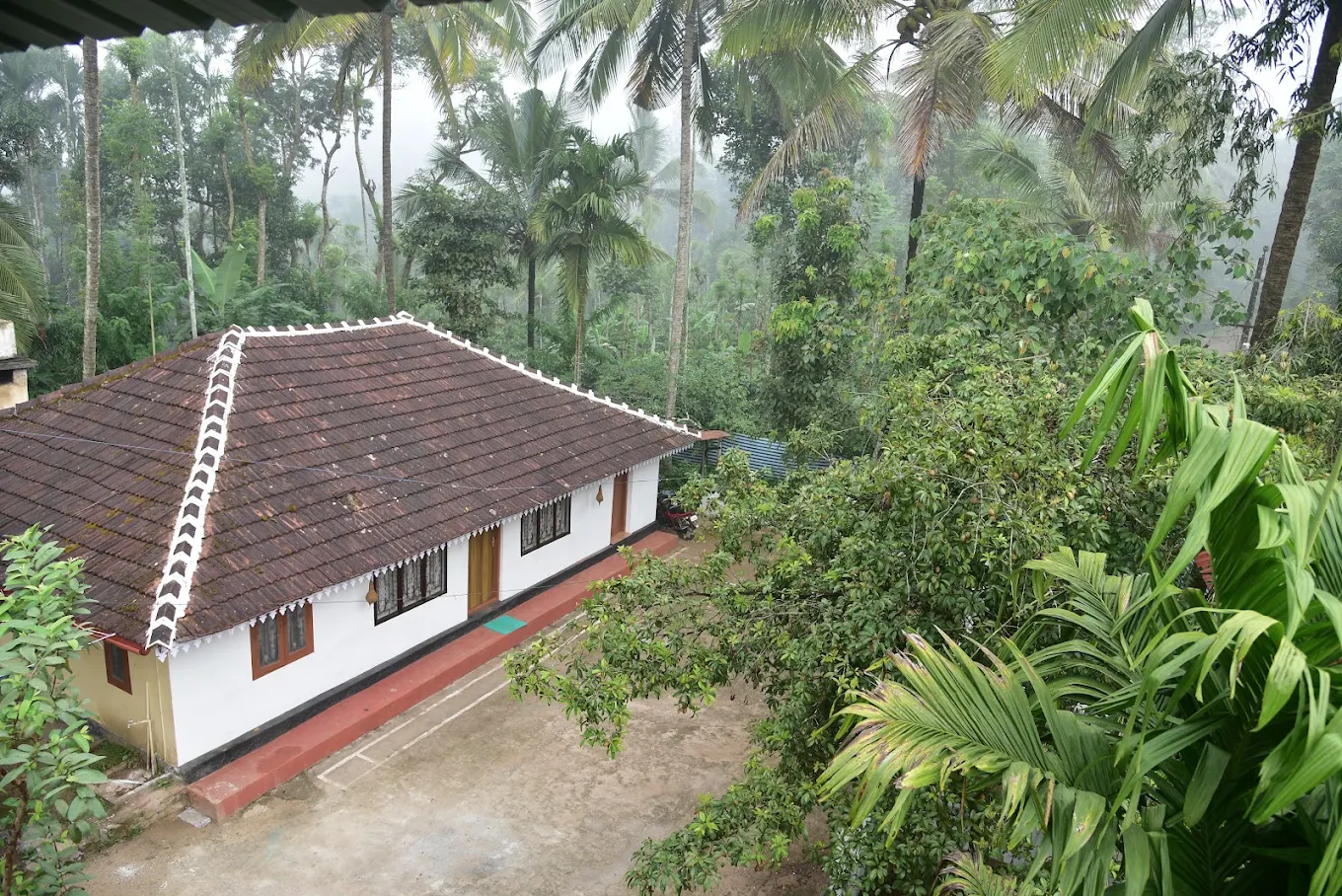 Oxygen County Home, Wayanad