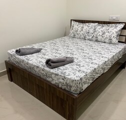 Urban Nest Luxury Rooms