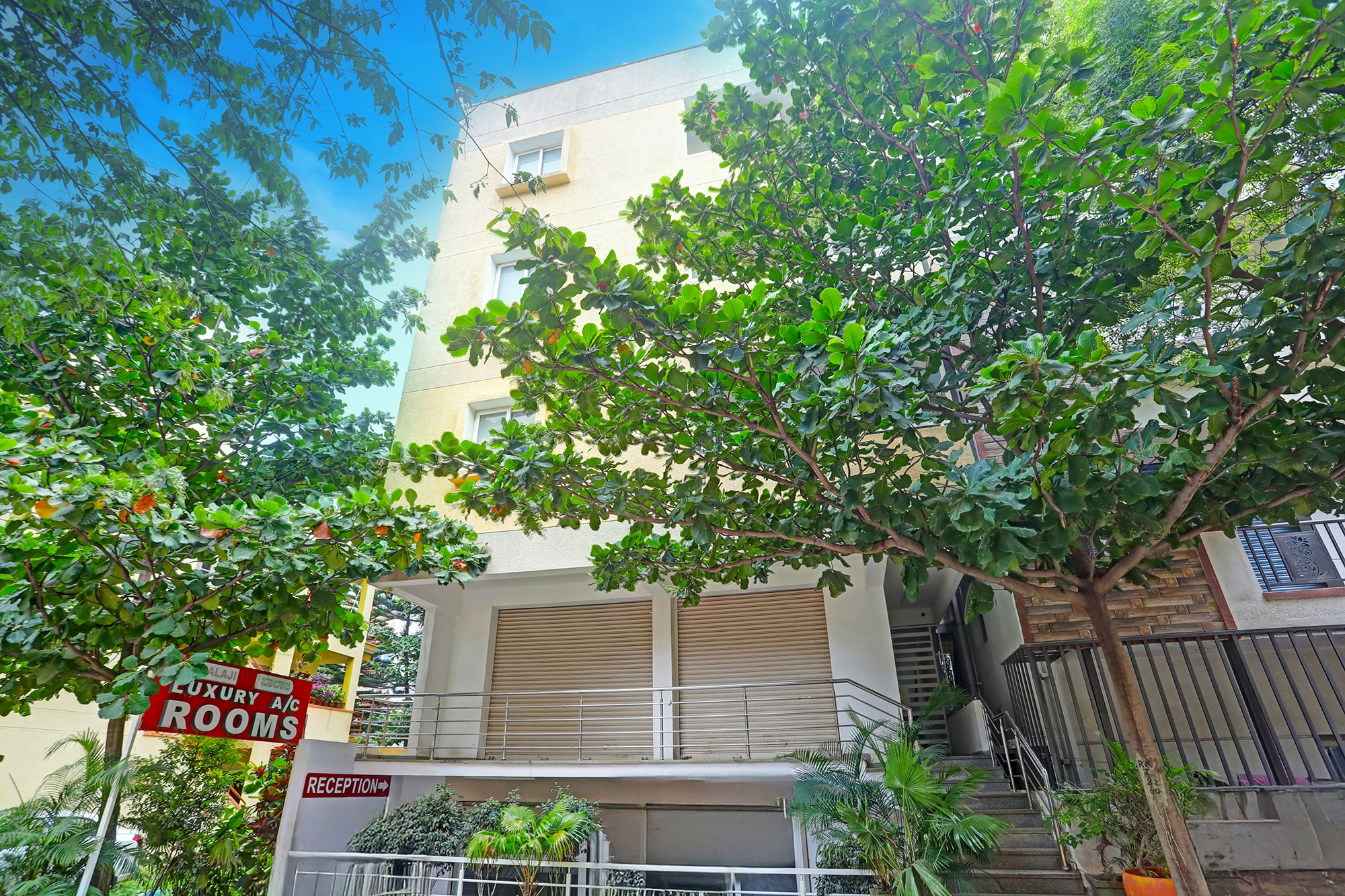 FabHotel Balaji Luxury - Near Jakkur Cross, Manyata Tech Park - Tap to explore photos