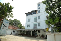 HOTEL CENTRE POINT, Cochin