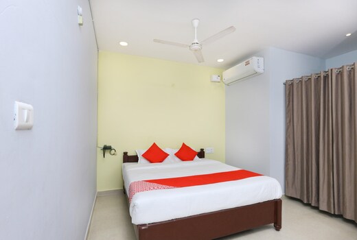Capital O Sai Golden Rooms
