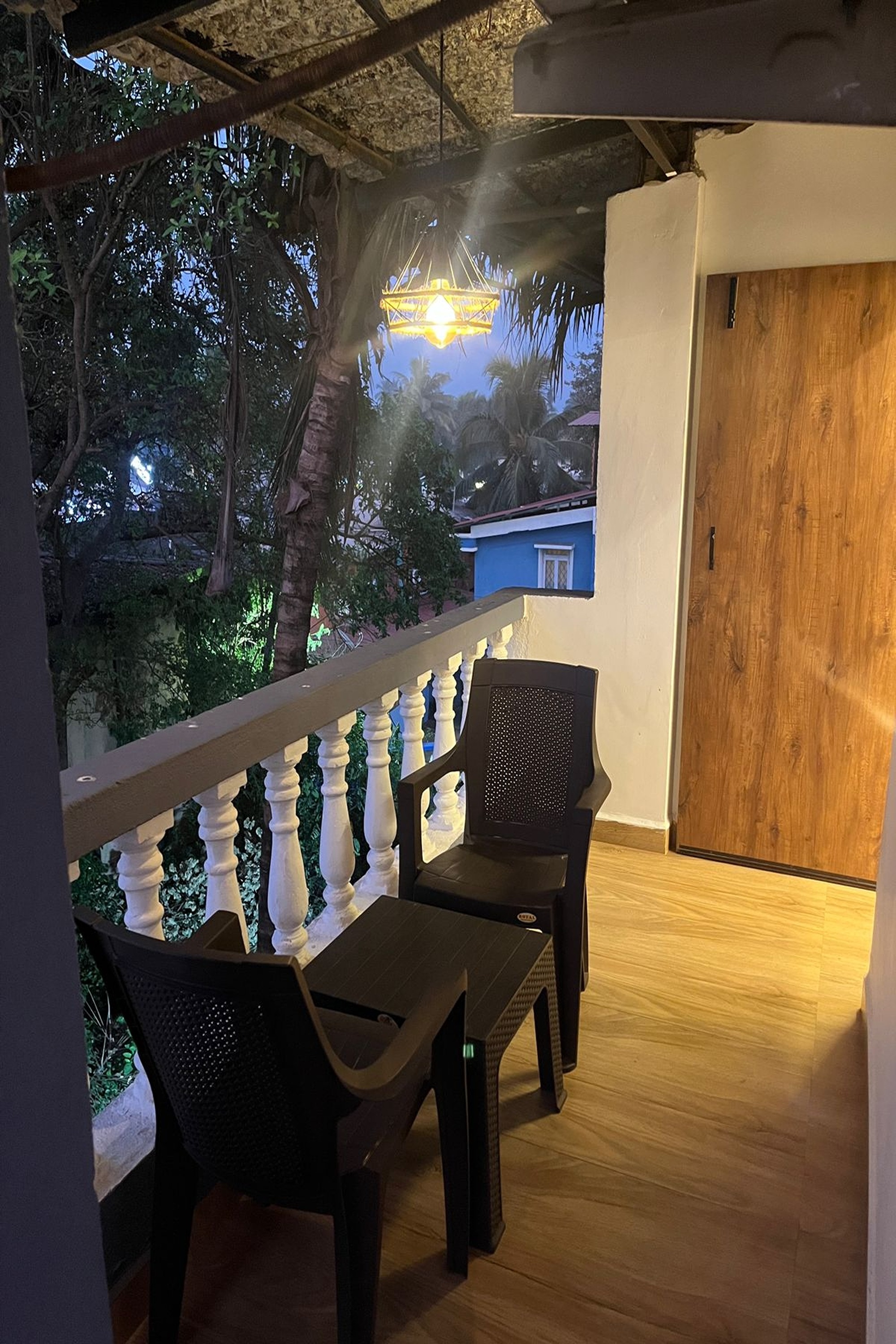 ARIV INN - Tap to explore photos