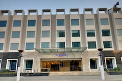 Platinum Hotel, Rajkot