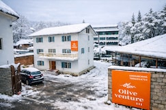 Hotel Olive Venture (Near Dal Lake), Srinagar