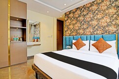 Hotel Galaxy Inn, Kolkata