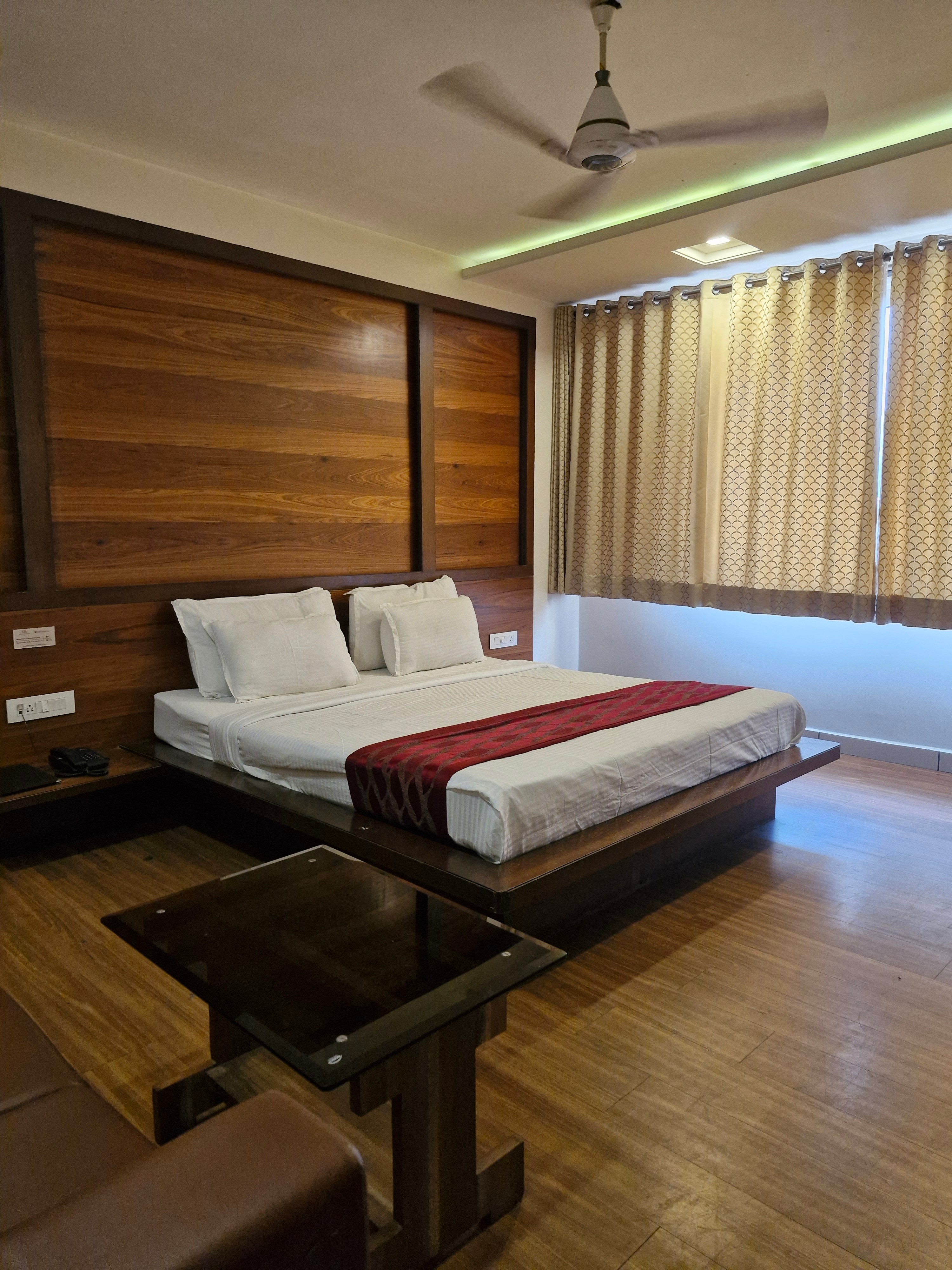 Hotel Radiant