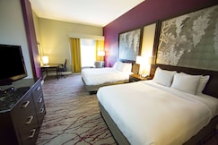DoubleTree by Hilton Historic Savannah, Colleton